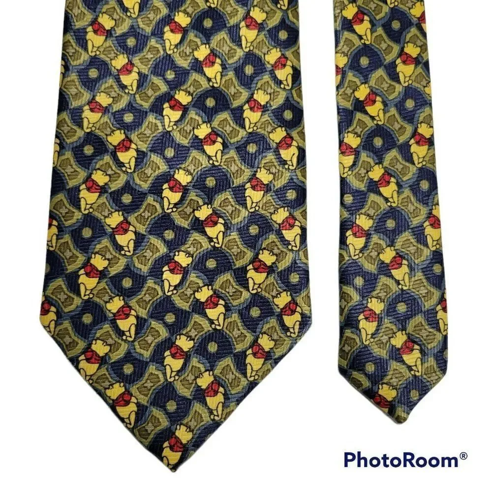 Disney Pooh Bear Tie 56
